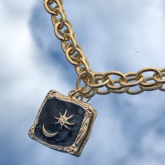 gold and black sun and moon necklace - Picture 1 of 3